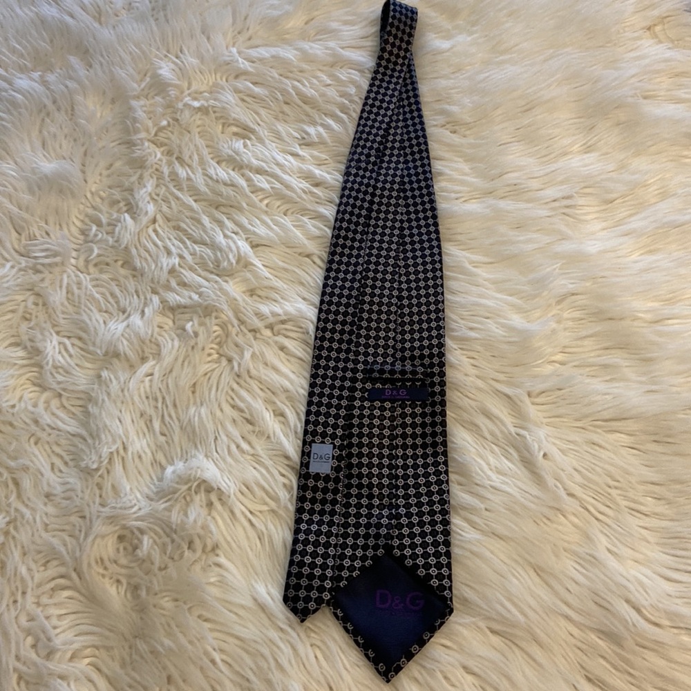 DOLCE GABANA MAN TIE EXCELLENT CONDITION SEE ALL PHOTOS - Picture 7 of 12